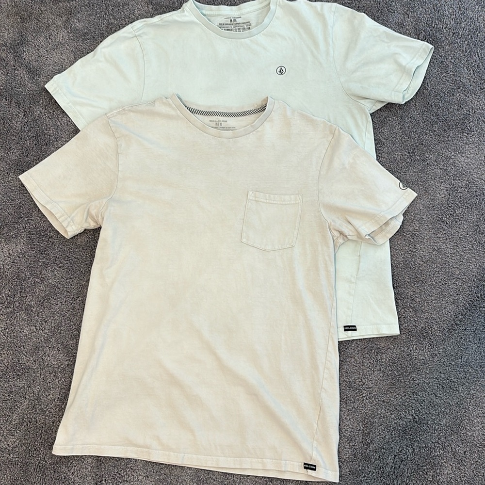 Volcom shirt